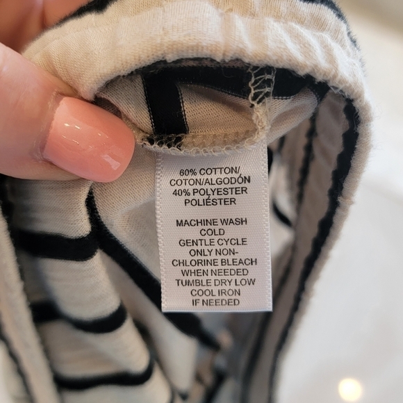 LOFT Cream and Black Striped Drawstring Knit Casual Mini Skirt Size Small - Picture 8 of 8